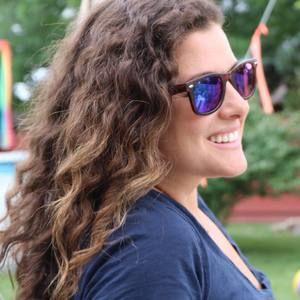 Meet your Posher, Becky